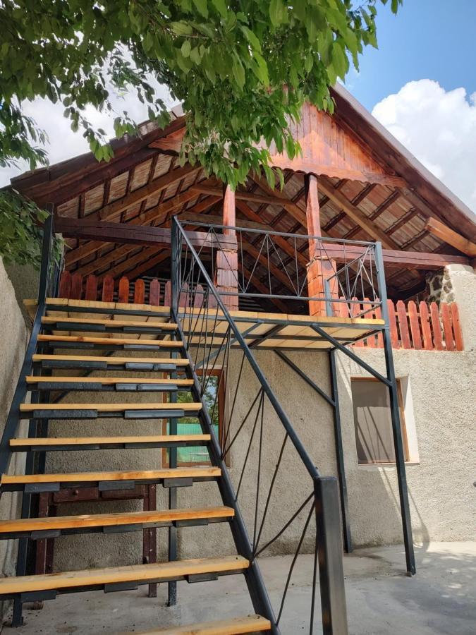 فندق La Tataia Zahei Dragus المظهر الخارجي الصورة